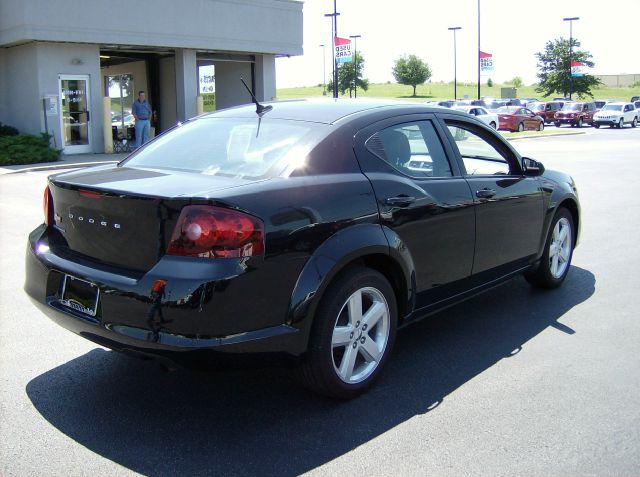 Dodge Avenger 2012 photo 1