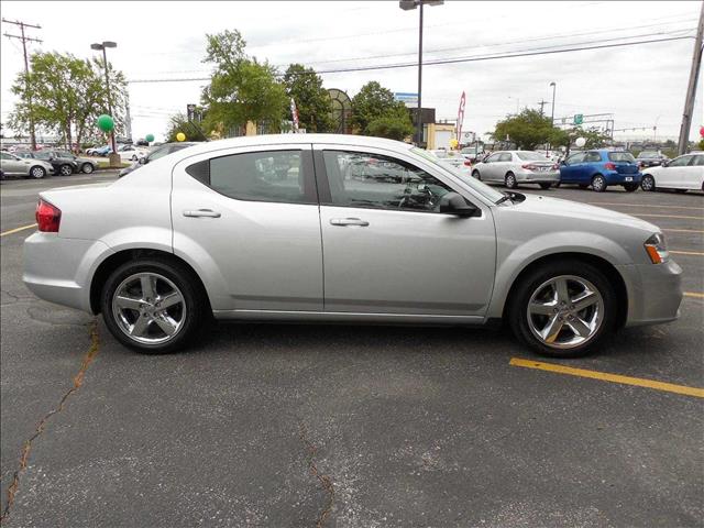 Dodge Avenger 2012 photo 19