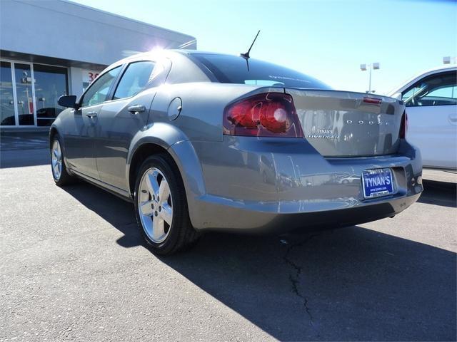 Dodge Avenger 2012 photo 13