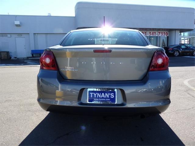 Dodge Avenger 2012 photo 16