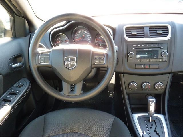 Dodge Avenger 2012 photo 17