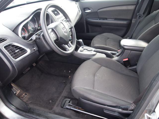 Dodge Avenger 2012 photo 3