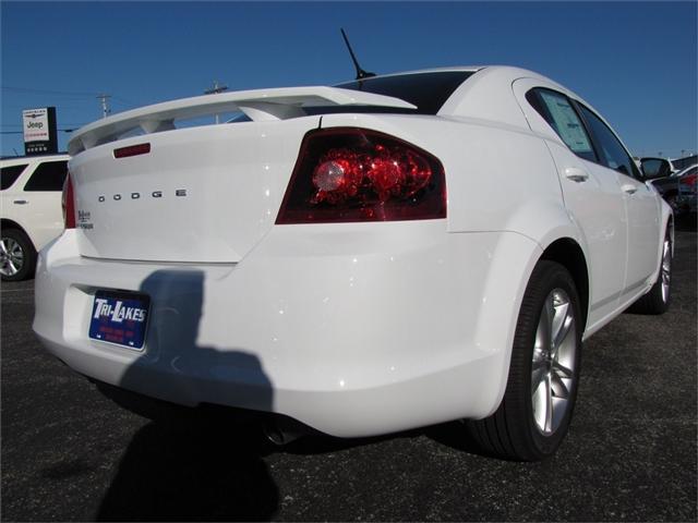 Dodge Avenger 2012 photo 2