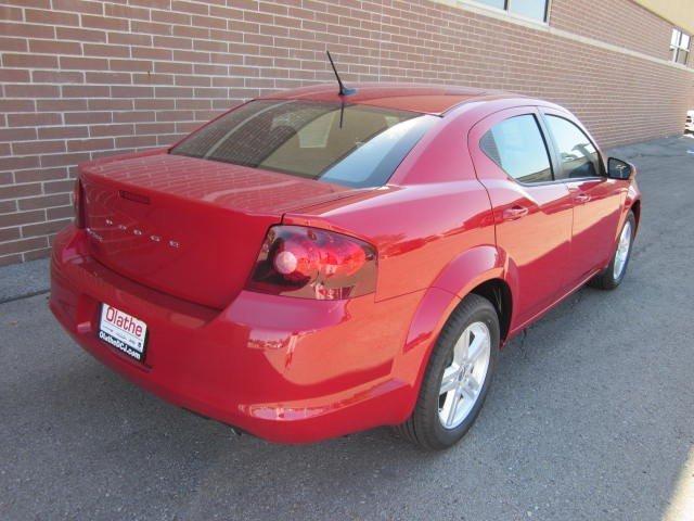 Dodge Avenger 2012 photo 4