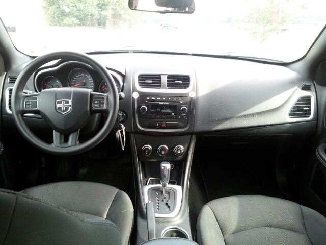 Dodge Avenger 2012 photo 1