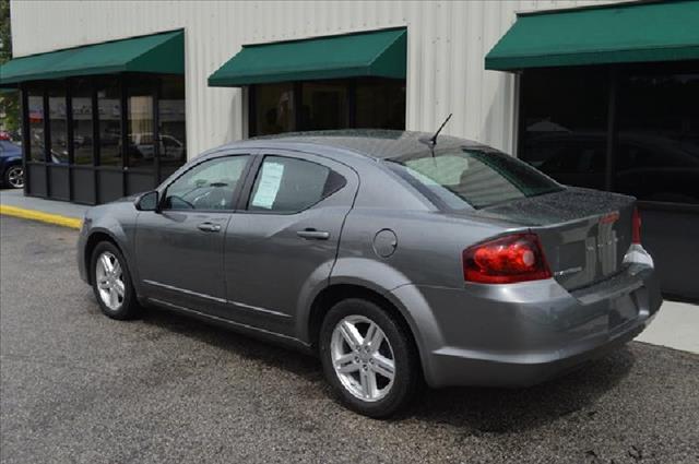 Dodge Avenger 2012 photo 2