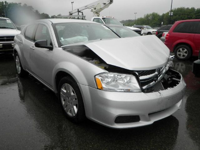 Dodge Avenger 2012 photo 2