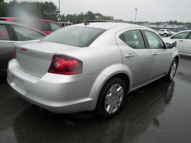 Dodge Avenger 2012 photo 3