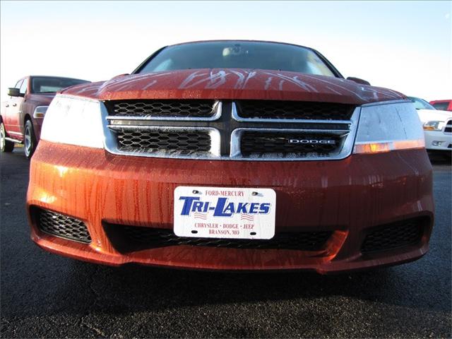 Dodge Avenger 2012 photo 3