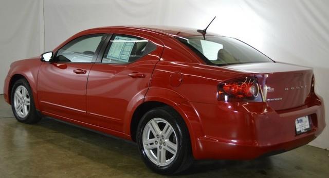 Dodge Avenger 2012 photo 3