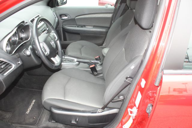 Dodge Avenger 2012 photo 13