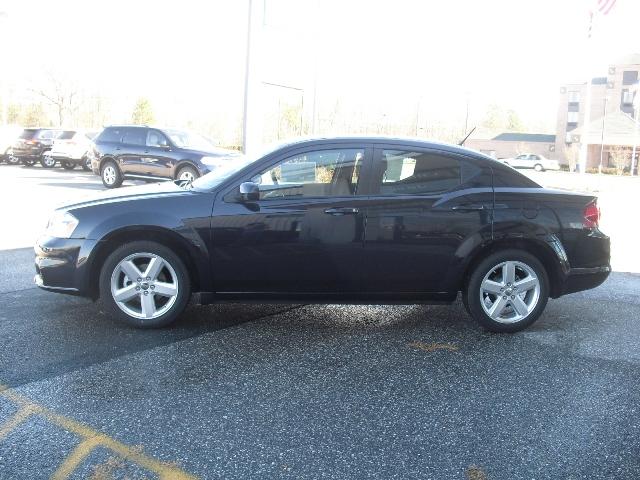 Dodge Avenger 2012 photo 3