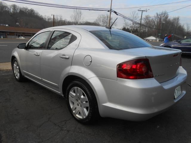 Dodge Avenger 2012 photo 1