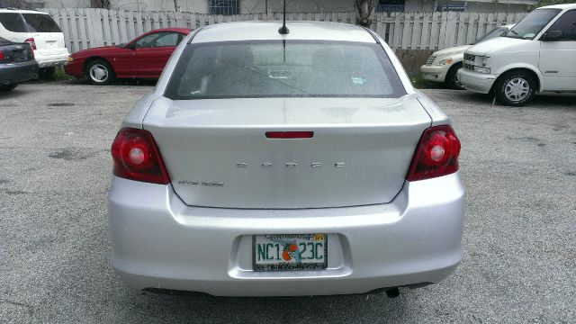 Dodge Avenger 2012 photo 1