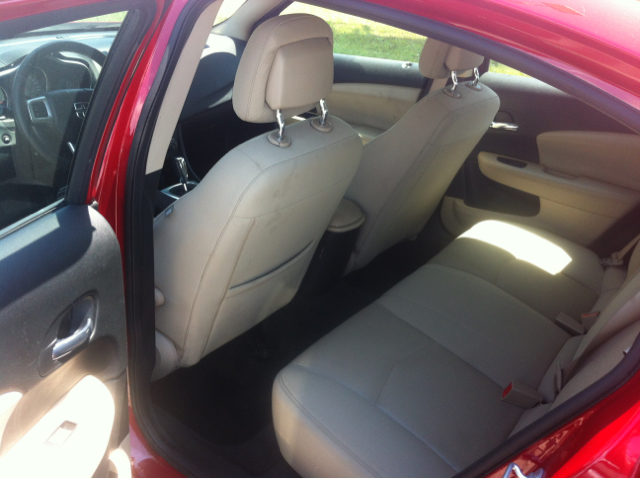 Dodge Avenger 2012 photo 2