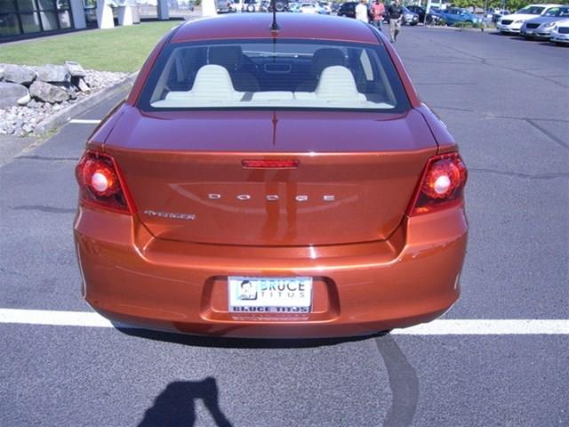 Dodge Avenger 2012 photo 3