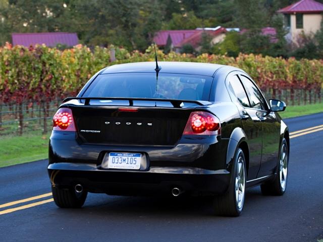 Dodge Avenger 2013 photo 1