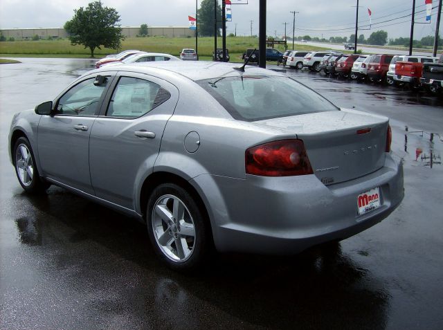 Dodge Avenger 2013 photo 7