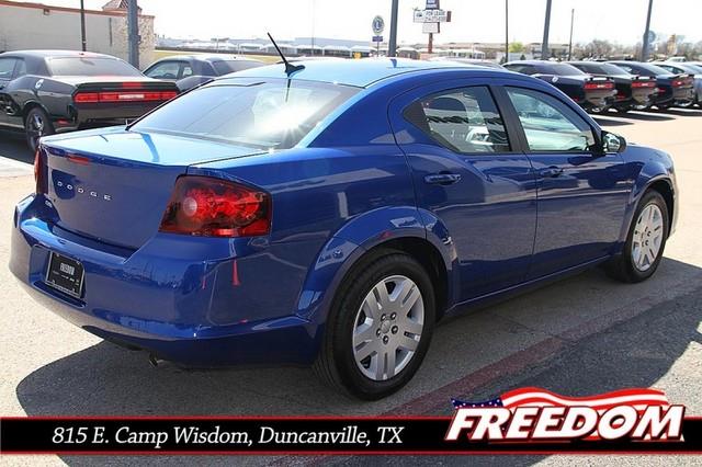 Dodge Avenger 2013 photo 2