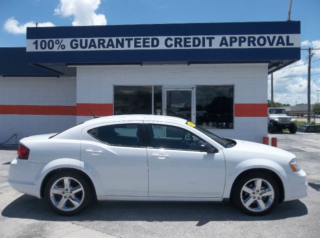 Dodge Avenger 2013 photo 2