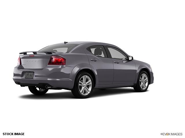 Dodge Avenger 2013 photo 3