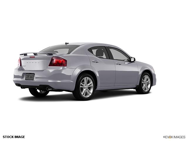 Dodge Avenger 2013 photo 1