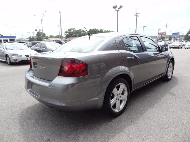 Dodge Avenger 2013 photo 4