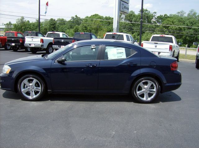 Dodge Avenger 2013 photo 2