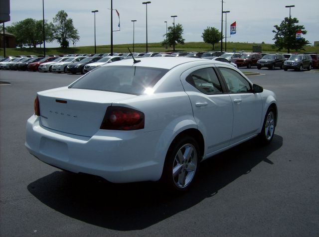 Dodge Avenger 2013 photo 5