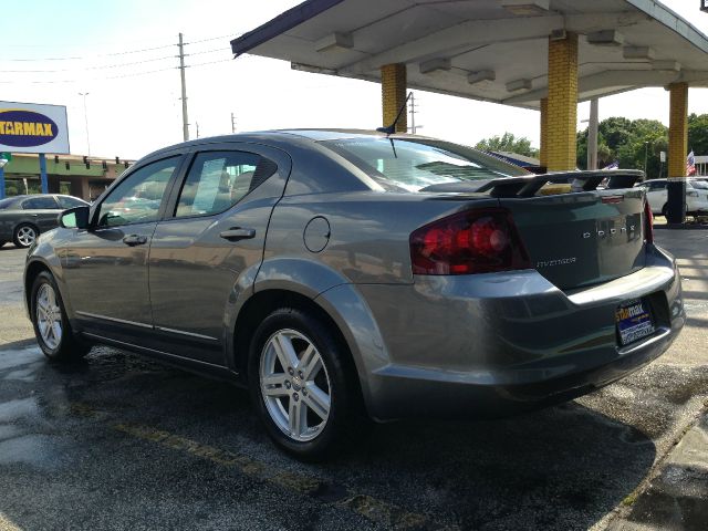 Dodge Avenger S Sedan