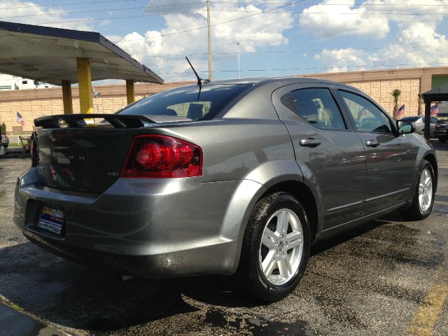 Dodge Avenger 2013 photo 17