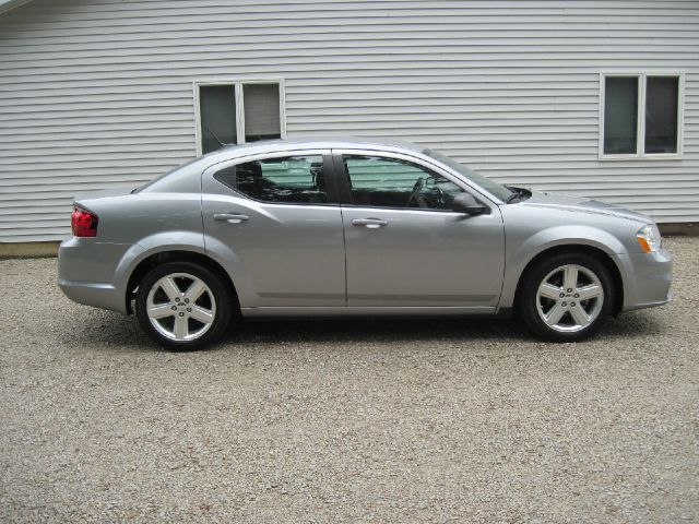 Dodge Avenger 2013 photo 1