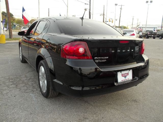 Dodge Avenger 2013 photo 1