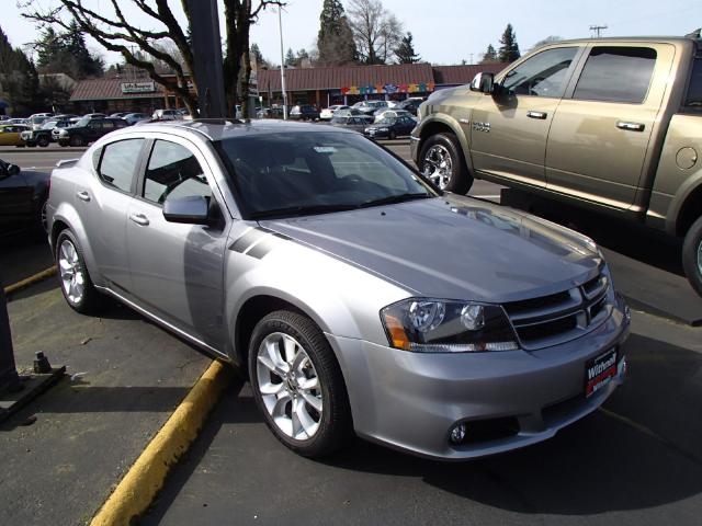 Dodge Avenger 2013 photo 1