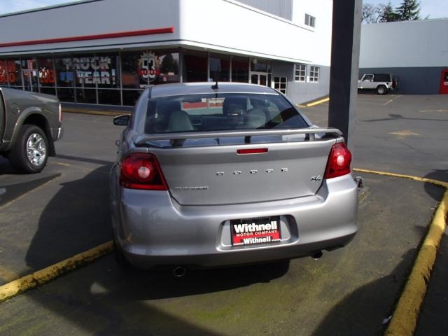 Dodge Avenger 2013 photo 5