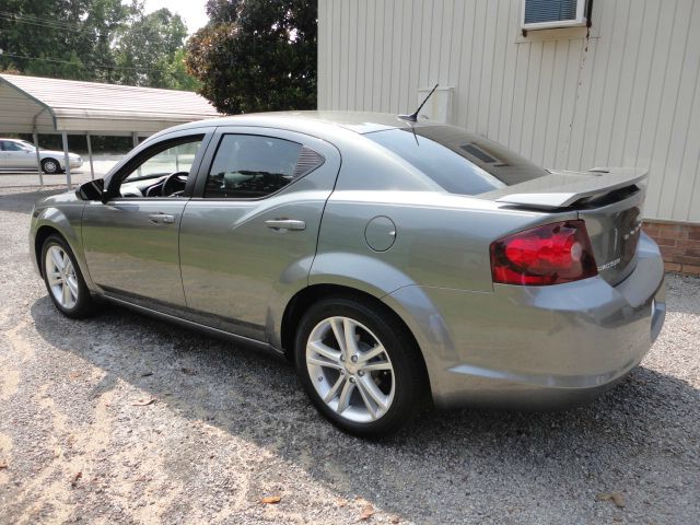 Dodge Avenger 2013 photo 2