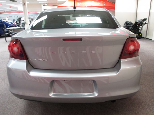 Dodge Avenger 2013 photo 1