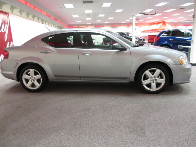 Dodge Avenger 2013 photo 3