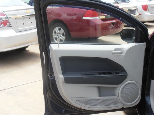 Dodge Caliber 2007 photo 23