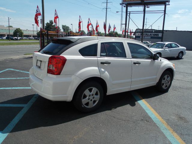 Dodge Caliber 2007 photo 8