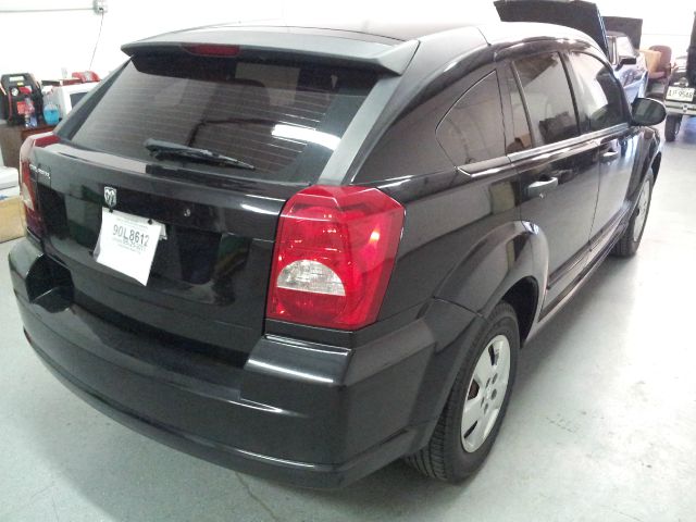 Dodge Caliber 2008 photo 2