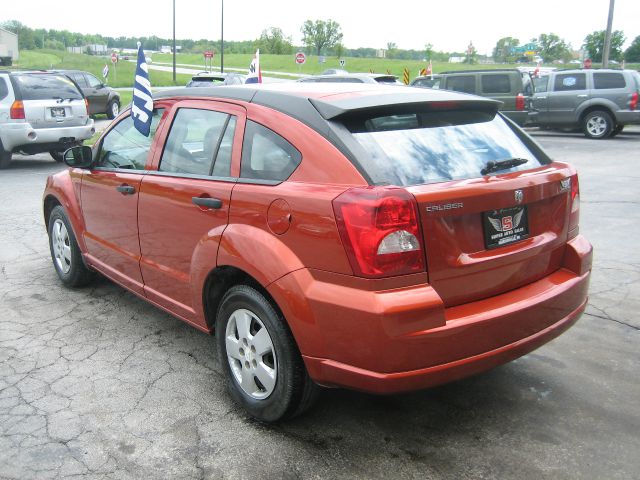 Dodge Caliber SE Hatchback