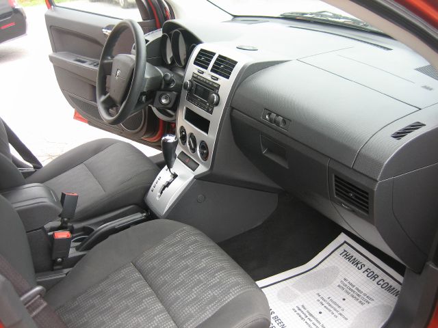 Dodge Caliber 2008 photo 9