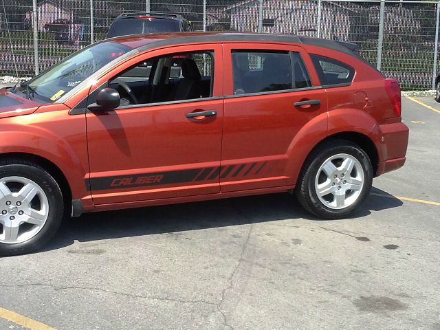 Dodge Caliber 2008 photo 2