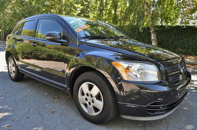 Dodge Caliber 2008 photo 2