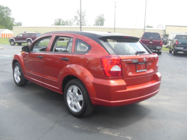 Dodge Caliber 2008 photo 8