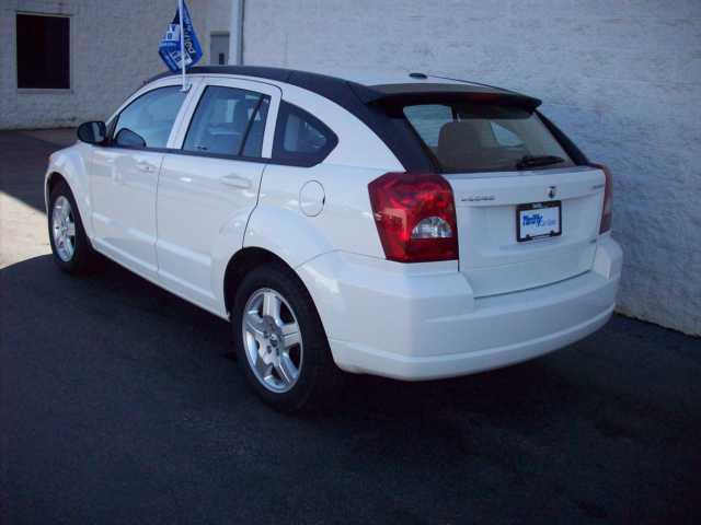 Dodge Caliber 2009 photo 3