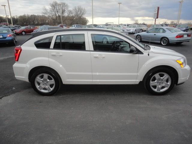 Dodge Caliber 2009 photo 2