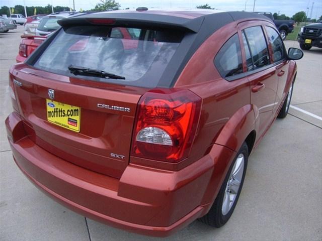 Dodge Caliber 2010 photo 5