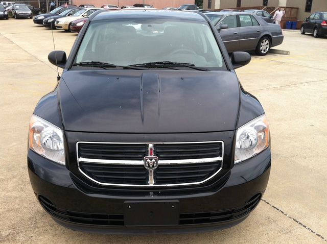 Dodge Caliber 2010 photo 2